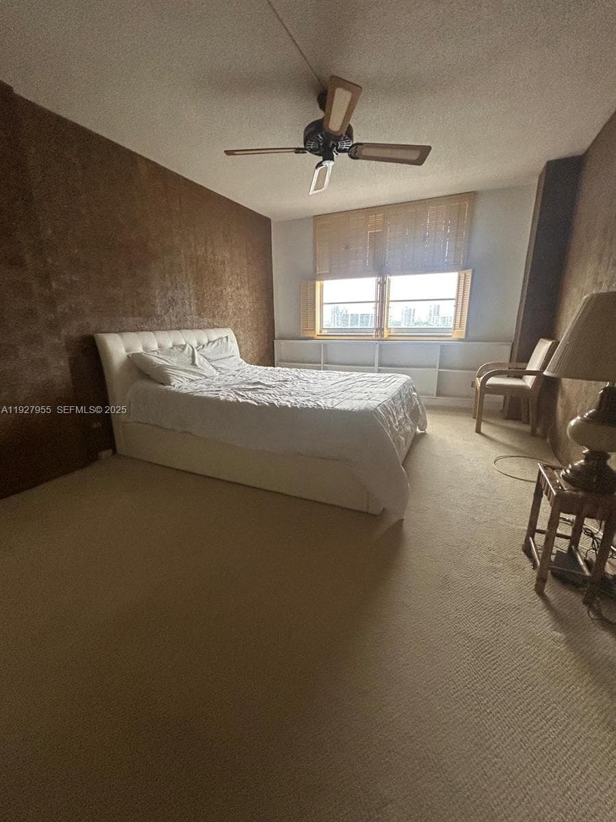 WINSTON TOWERS 200 · #1820 in Sunny Isles Beach - Photo 9