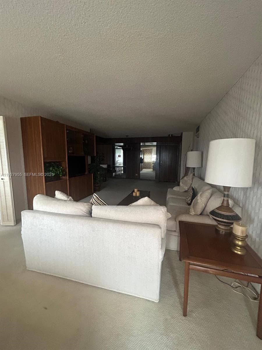WINSTON TOWERS 200 · #1820 in Sunny Isles Beach - Photo 15