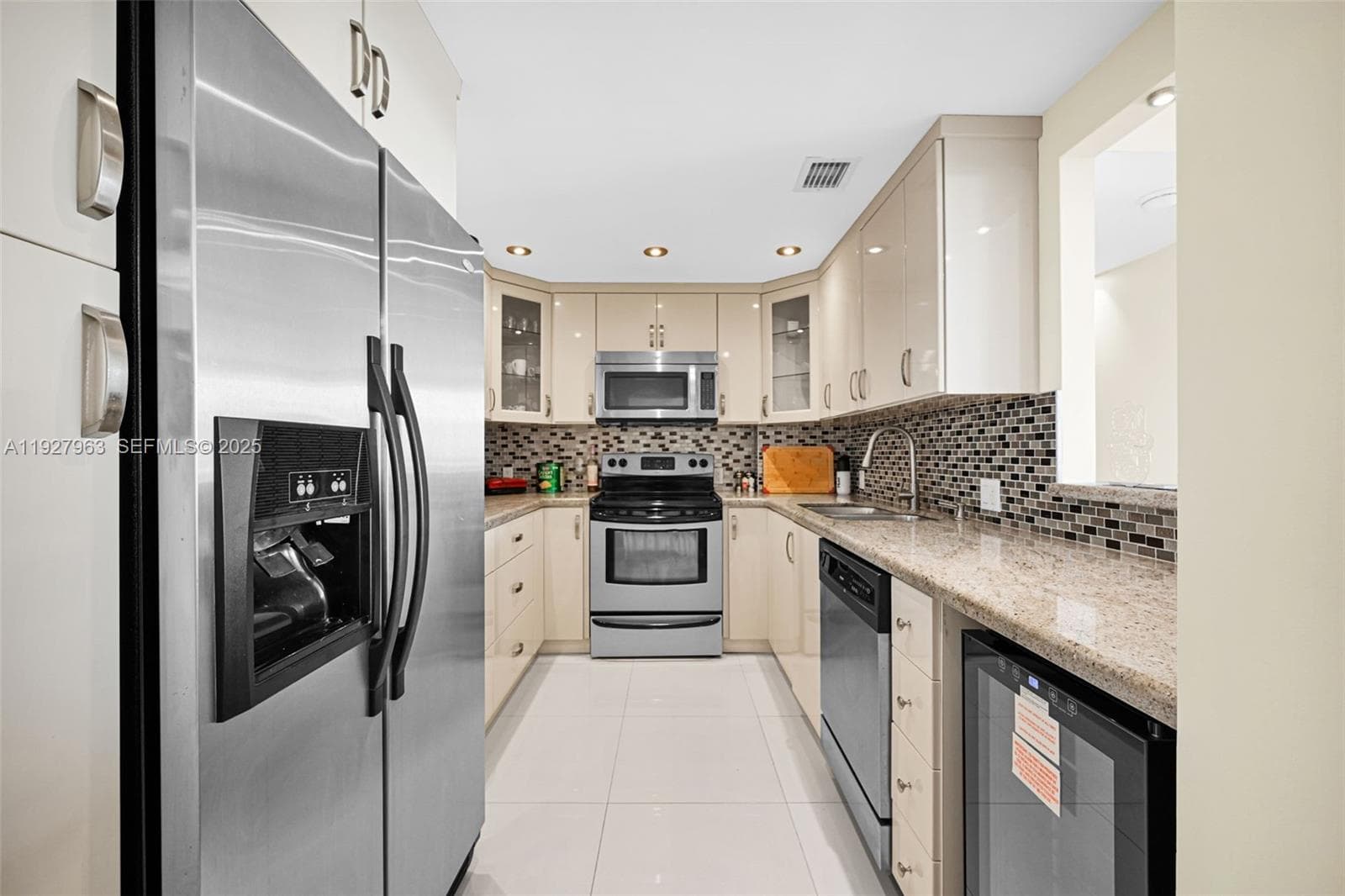 ARLEN HOUSE EAST CONDO · #606 in Sunny Isles Beach - Photo 8