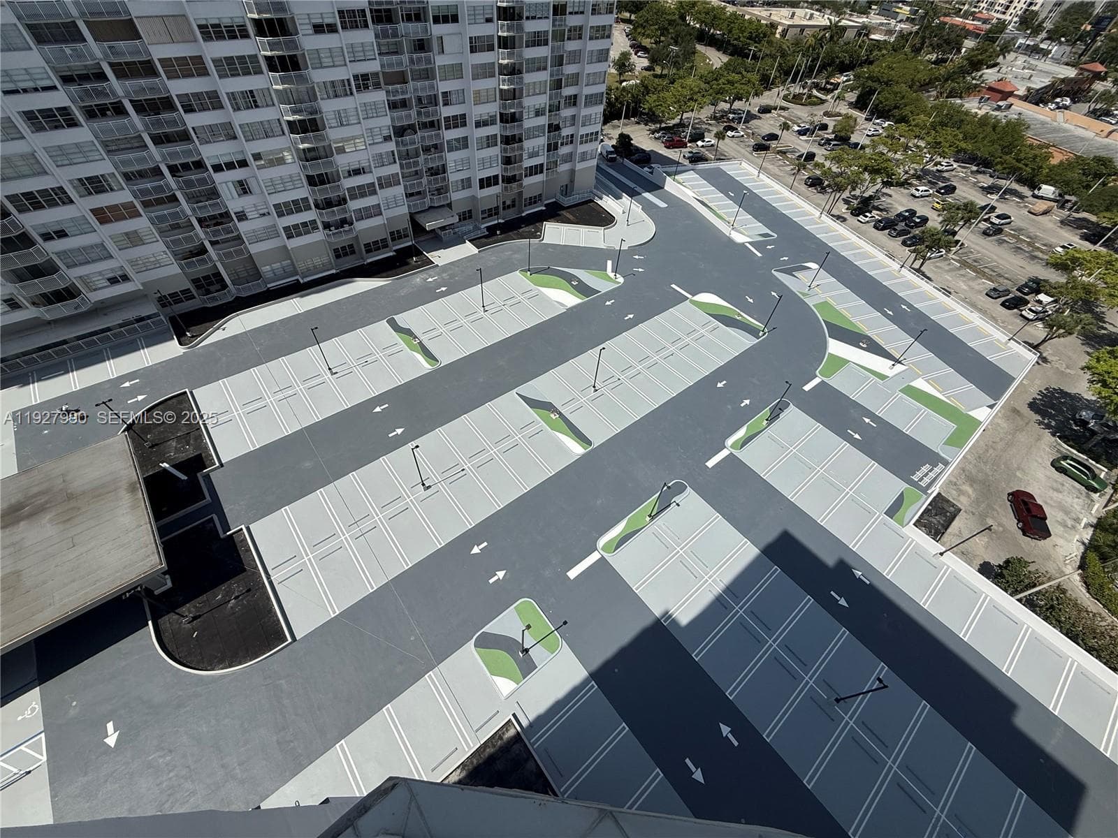 DEL PRADO MARINA · #1505 in Aventura - Photo 21
