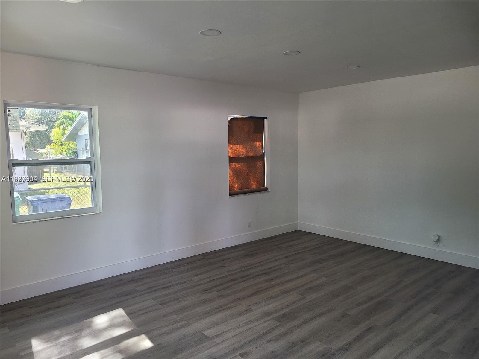 15140 NW 18th Ave photo 4