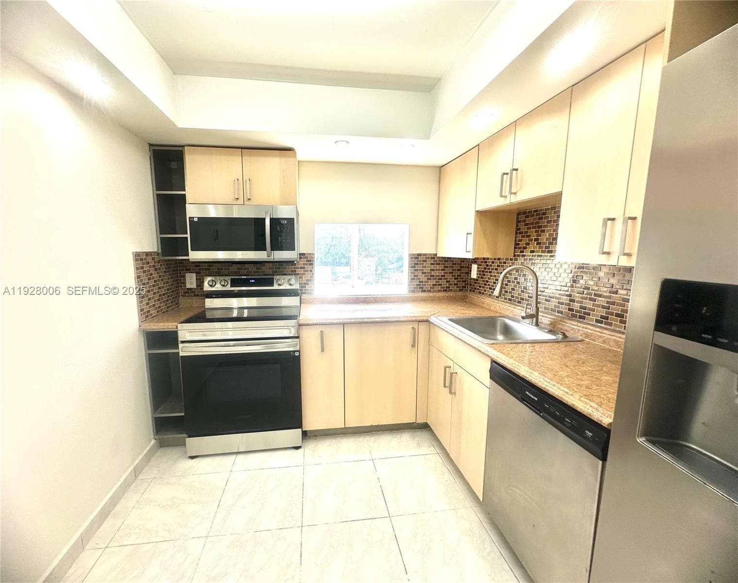 CARIBBEAN BREEZE CONDO · #254 in Sunny Isles Beach - Photo 19