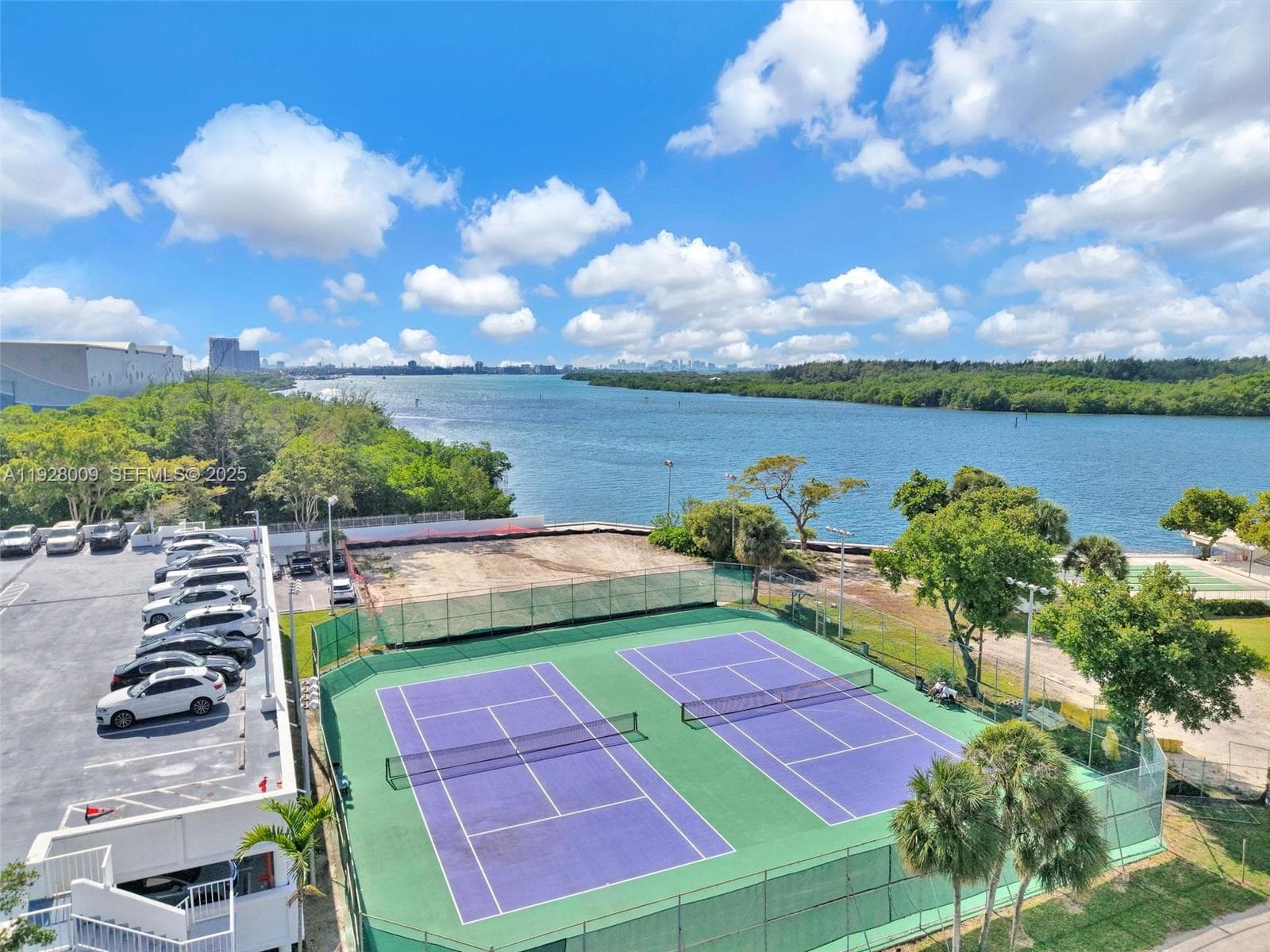 ARLEN HOUSE EAST CONDO · #606 in Sunny Isles Beach - Photo 59