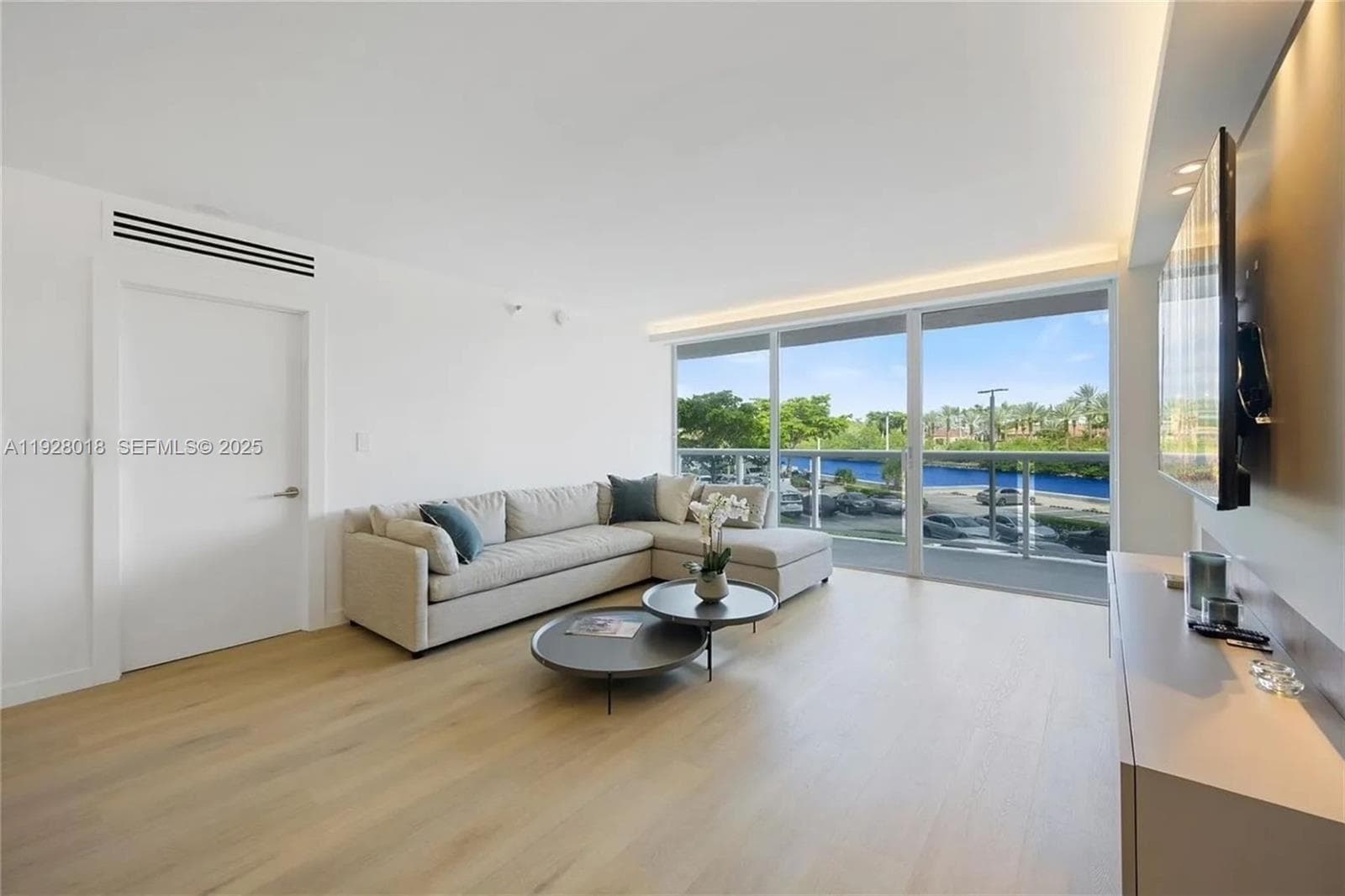 WATERVIEW CONDO · #231 in Aventura - Photo 19