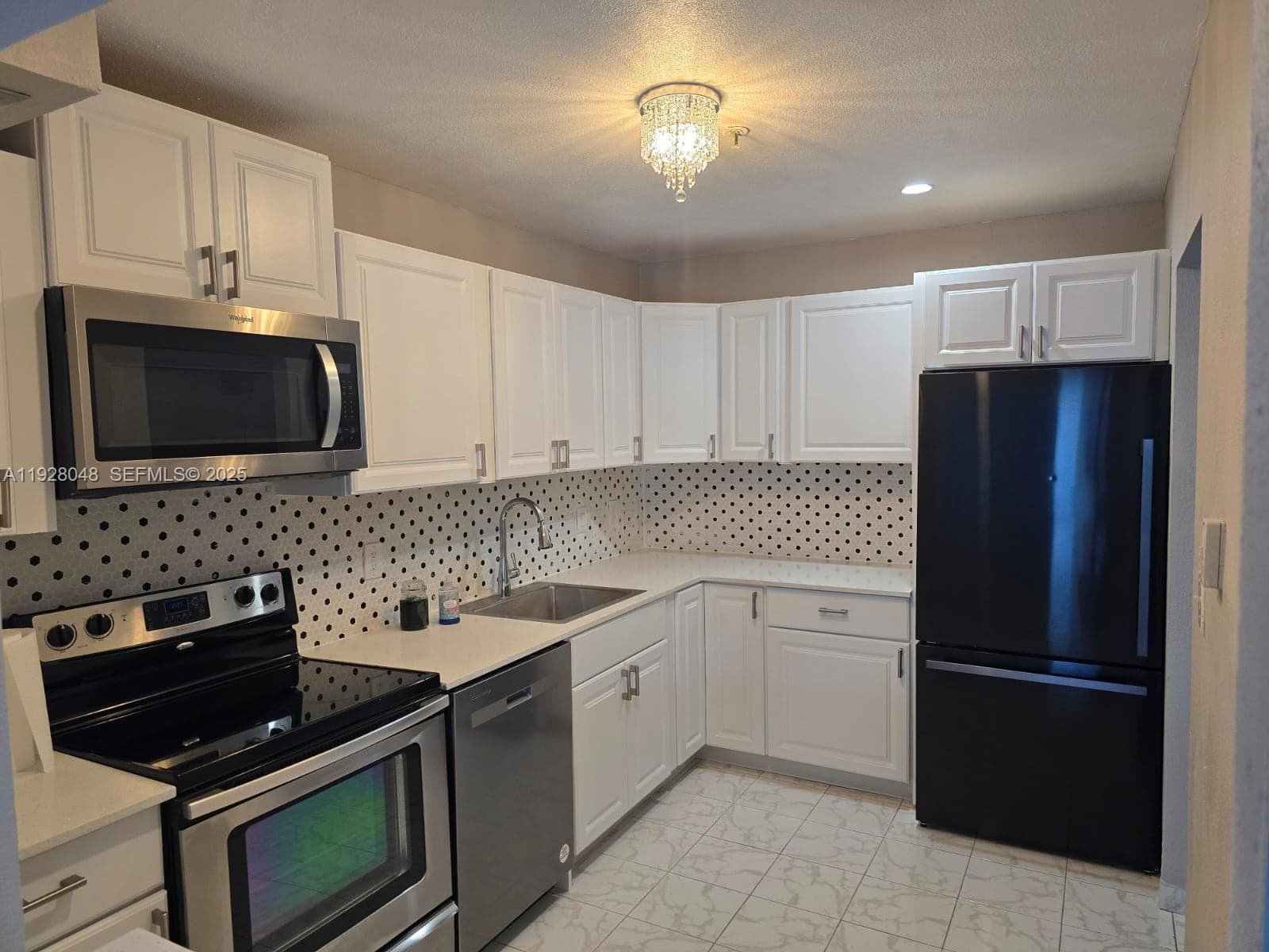 WATERVIEW · #138 in Aventura - Photo 9