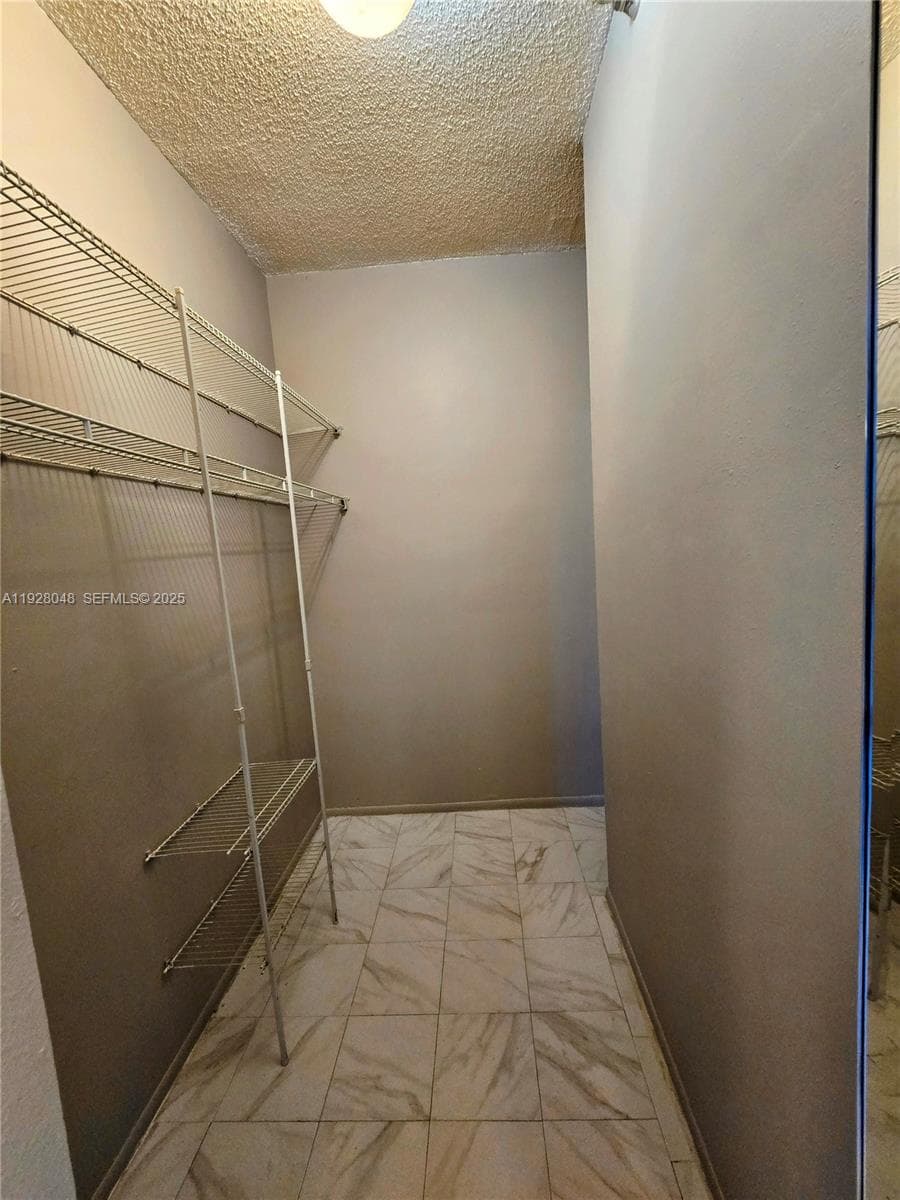 WATERVIEW · #138 in Aventura - Photo 15