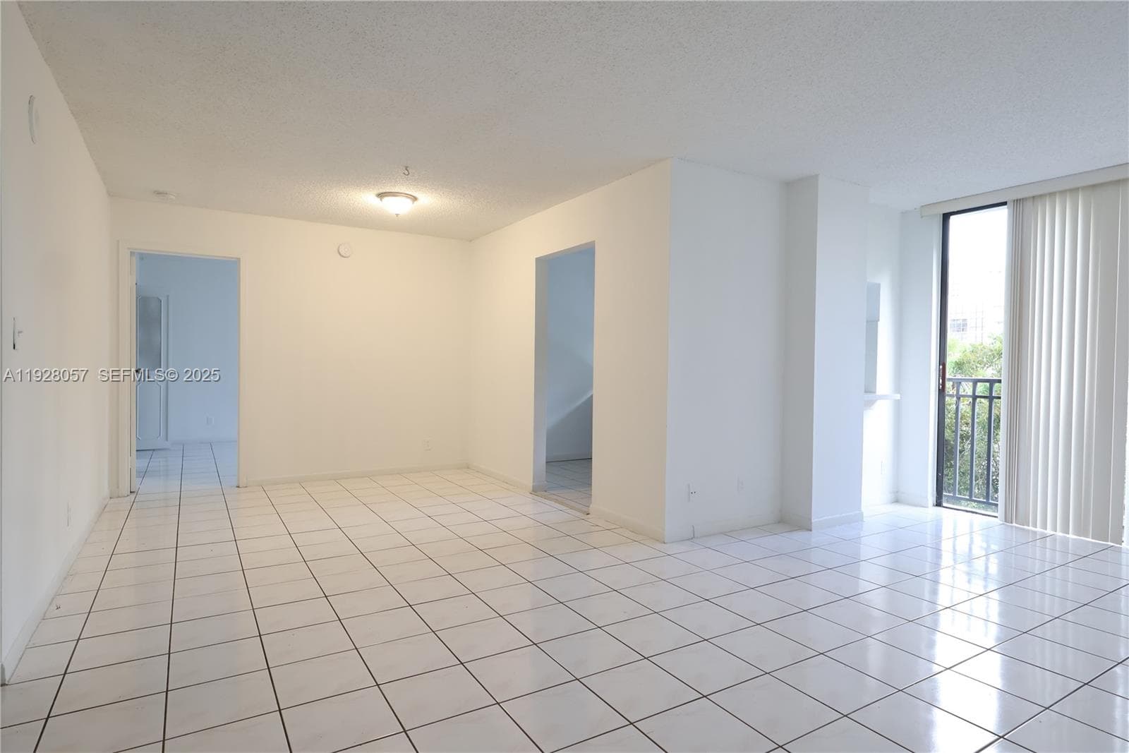 PLAZA OF AMERICAS CONDO P · #517 in Sunny Isles Beach - Photo 7