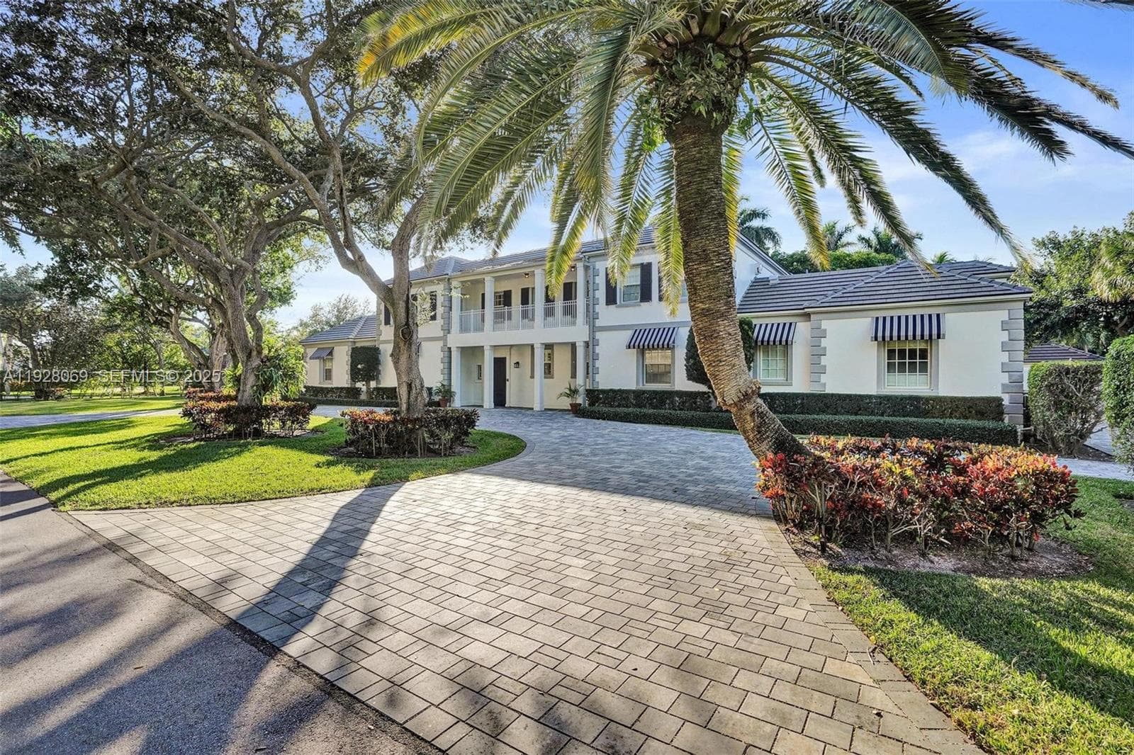 1281 Banyan Rd photo 7