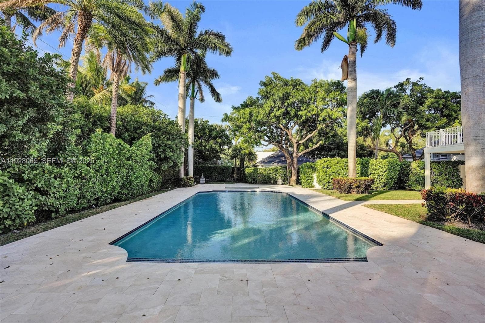 1281 Banyan Rd photo 24