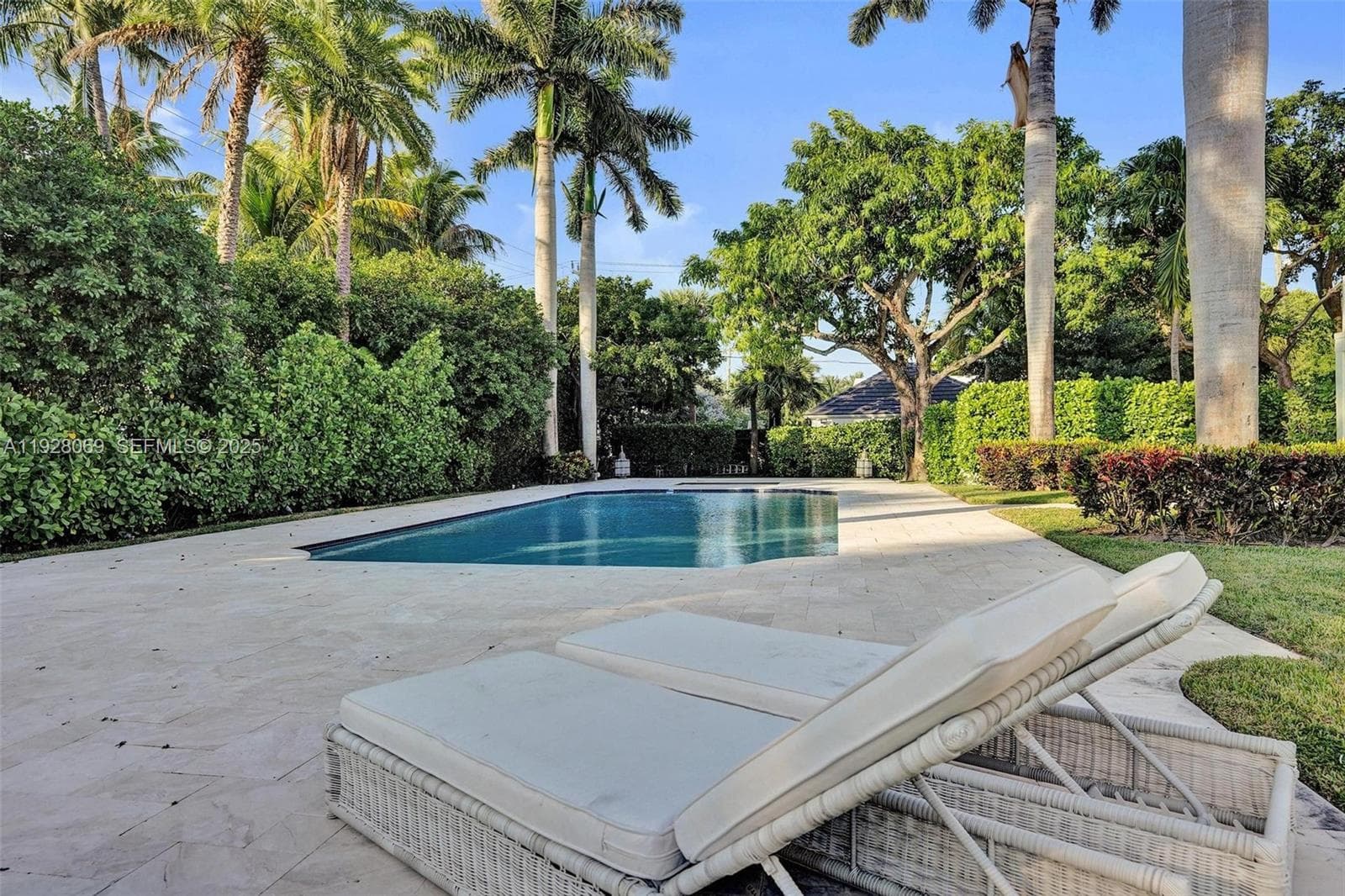 1281 Banyan Rd photo 25