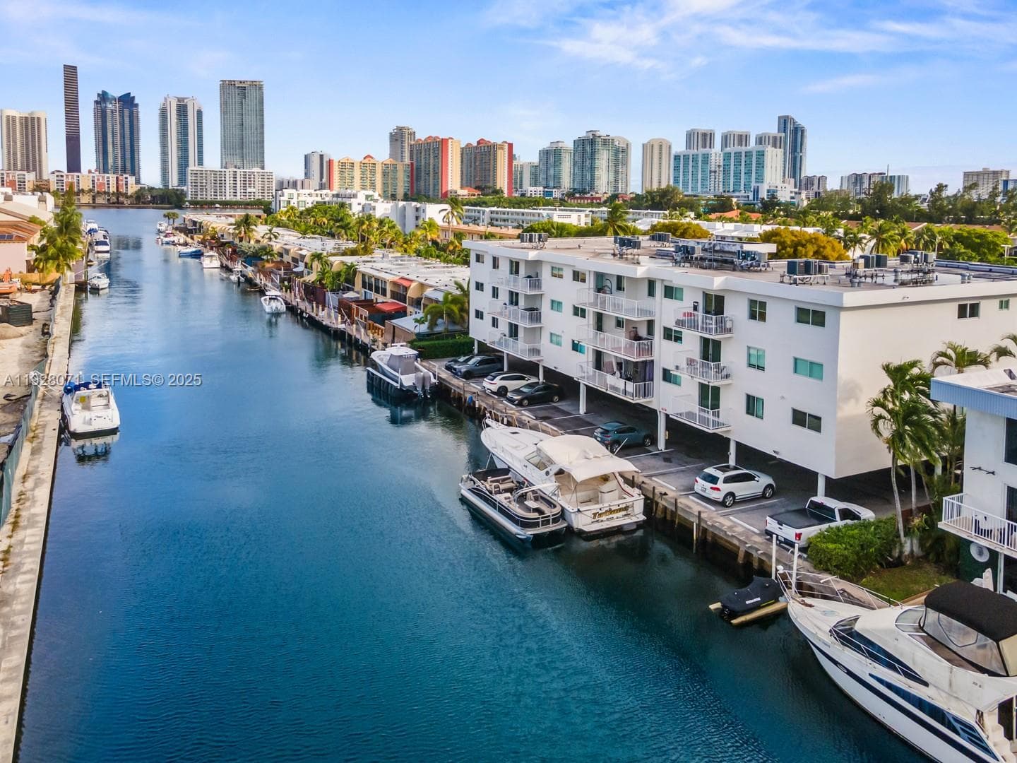 Enclave Shores Condo · #34 in North Miami Beach - Photo 2