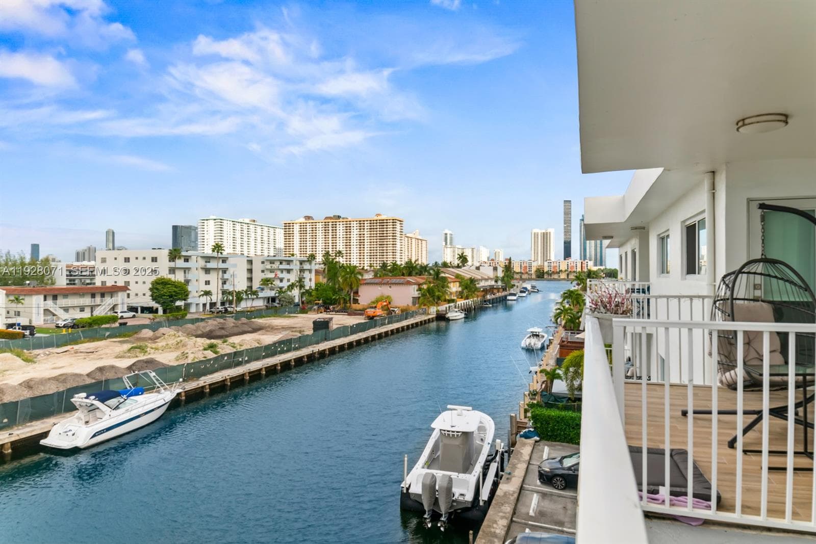 Enclave Shores Condo · #34 in North Miami Beach - Photo 16