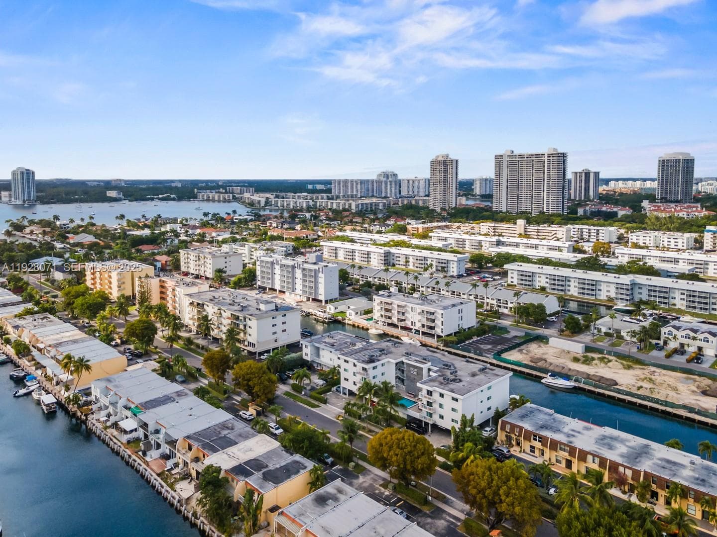 Enclave Shores Condo · #34 in North Miami Beach - Photo 26