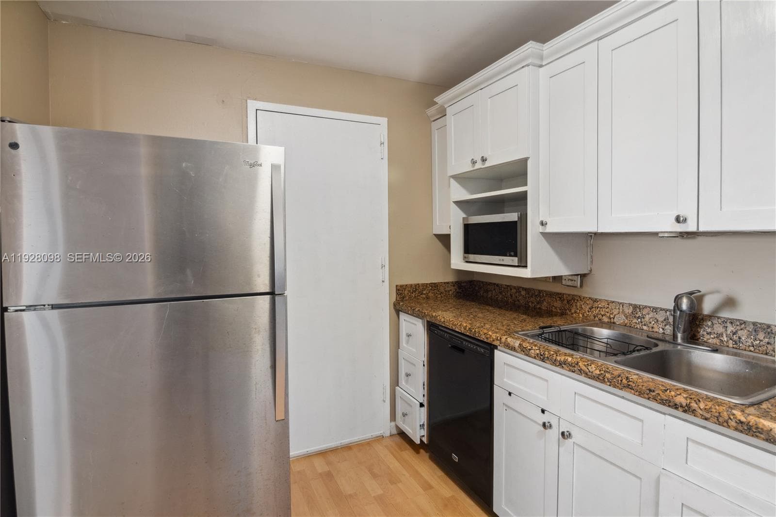 OCEAN VIEW TOWERS CONDO · #1012 in Hallandale Beach - Photo 25