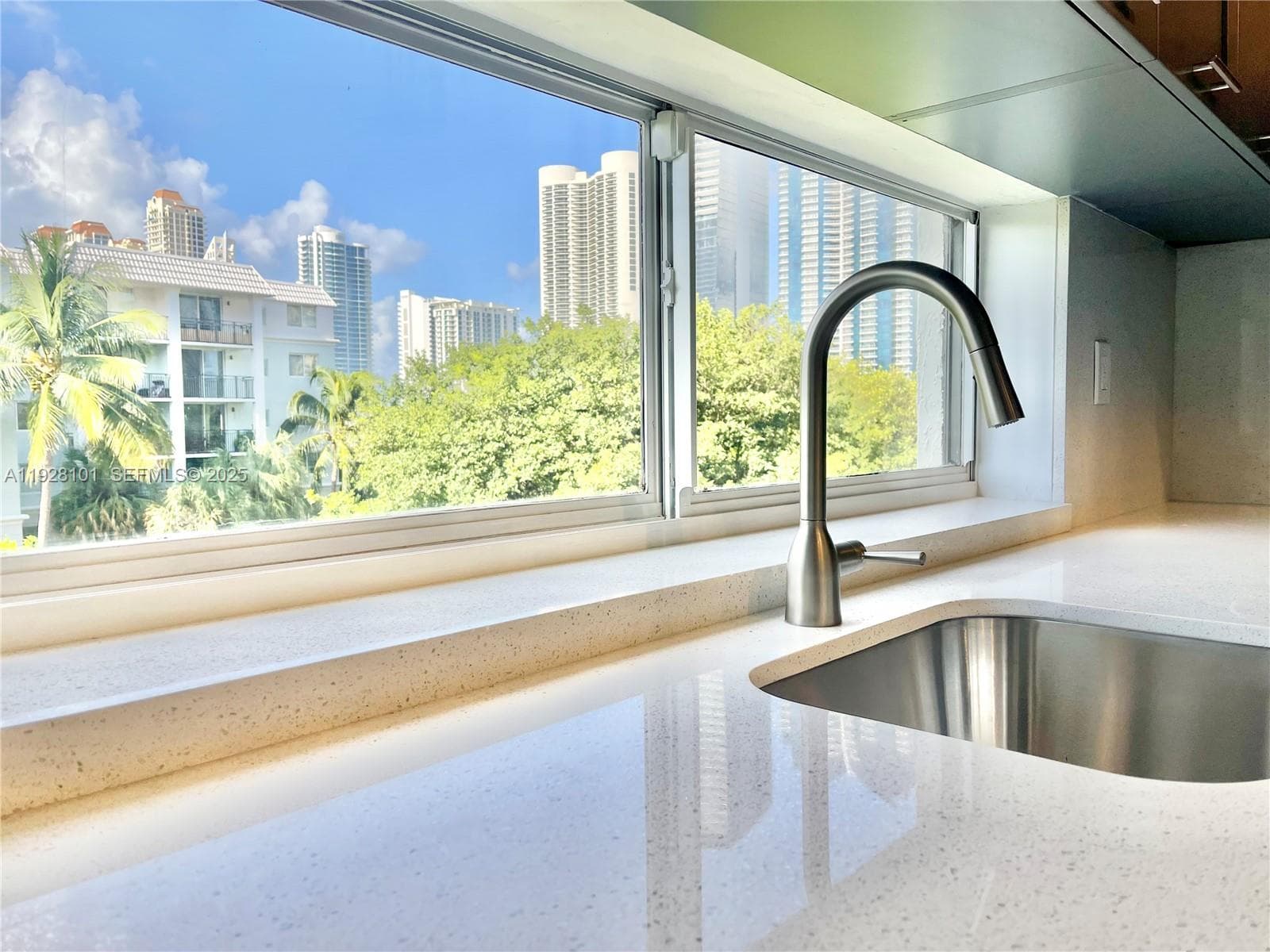 PLAZA OF AMERICAS CONDO P · #410 in Sunny Isles Beach - Photo 6