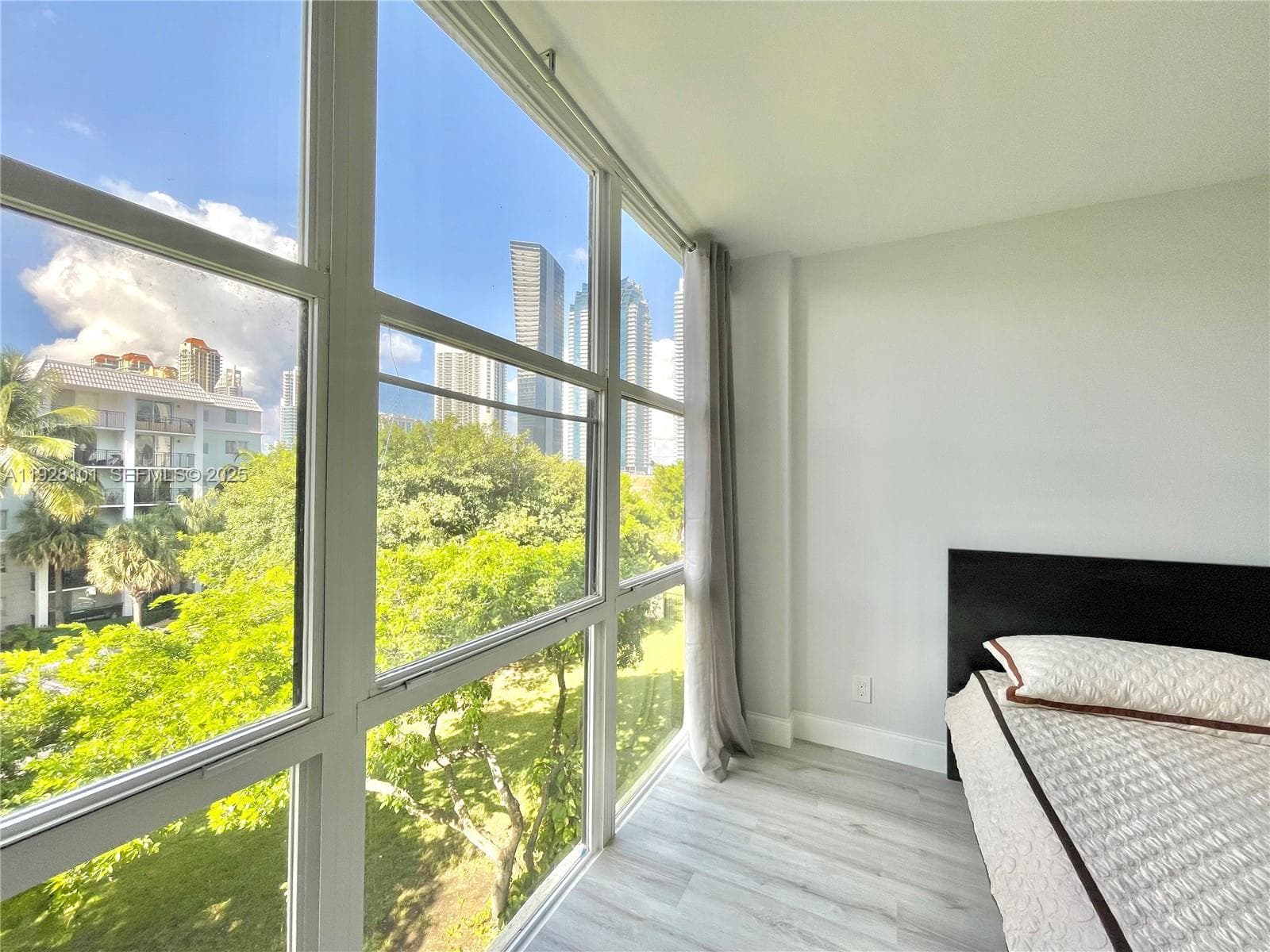 PLAZA OF AMERICAS CONDO P · #410 in Sunny Isles Beach - Photo 17