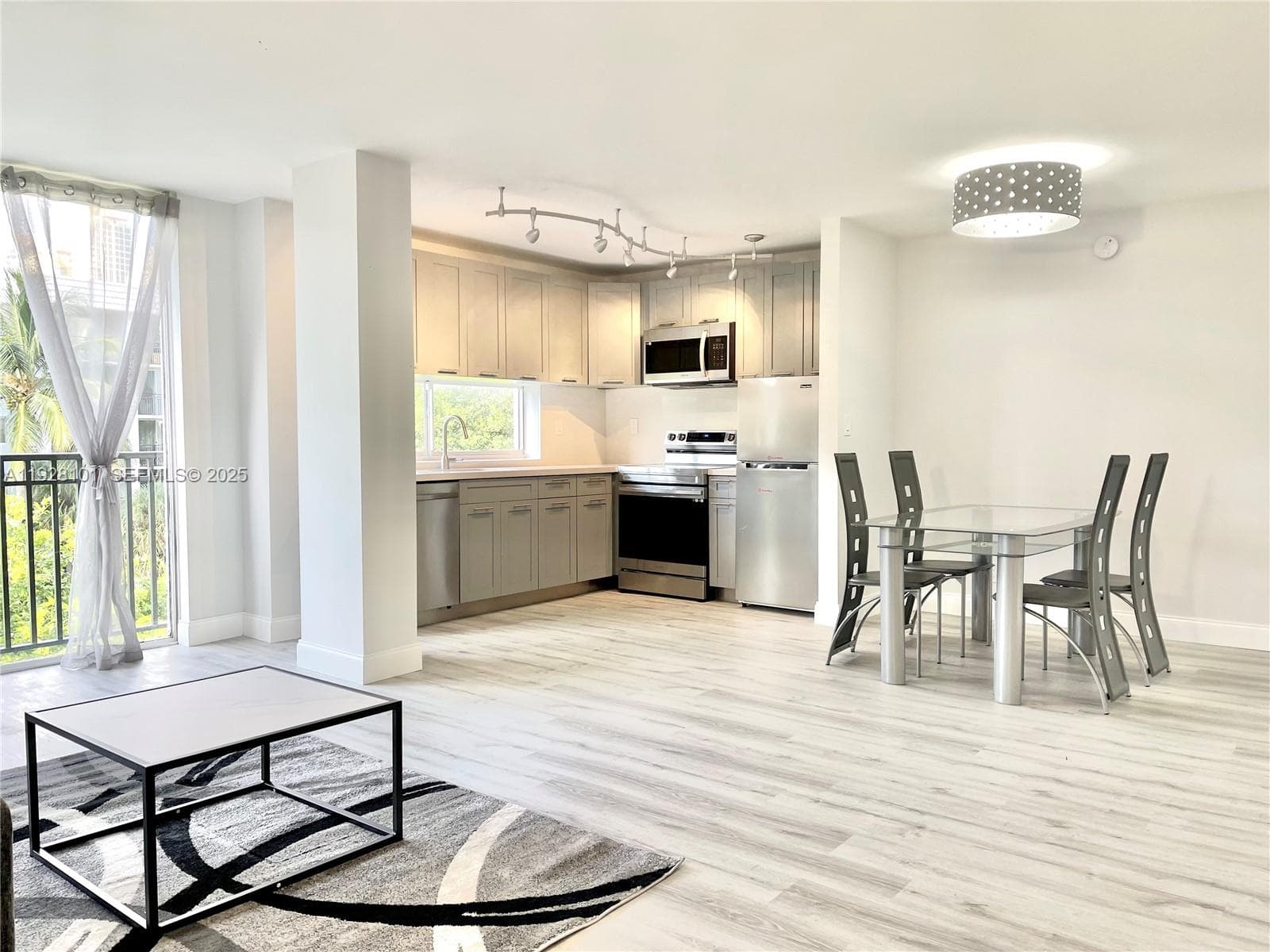 PLAZA OF AMERICAS CONDO P · #410 in Sunny Isles Beach - Photo 1