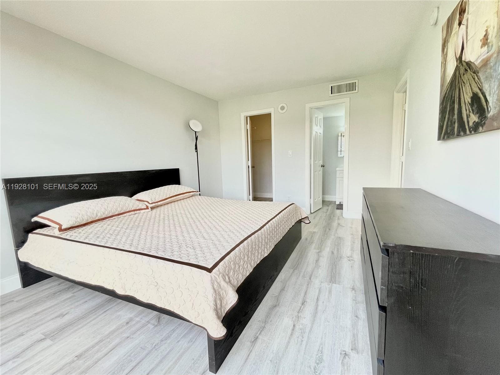 PLAZA OF AMERICAS CONDO P · #410 in Sunny Isles Beach - Photo 14