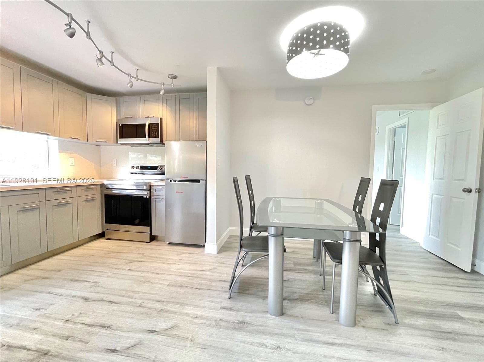 PLAZA OF AMERICAS CONDO P · #410 in Sunny Isles Beach - Photo 19