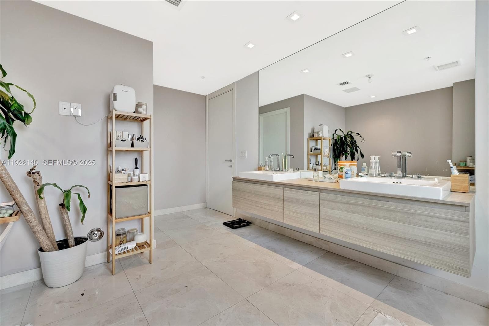 MARINA PALMS RESIDENCES · #2308 in North Miami Beach - Photo 14
