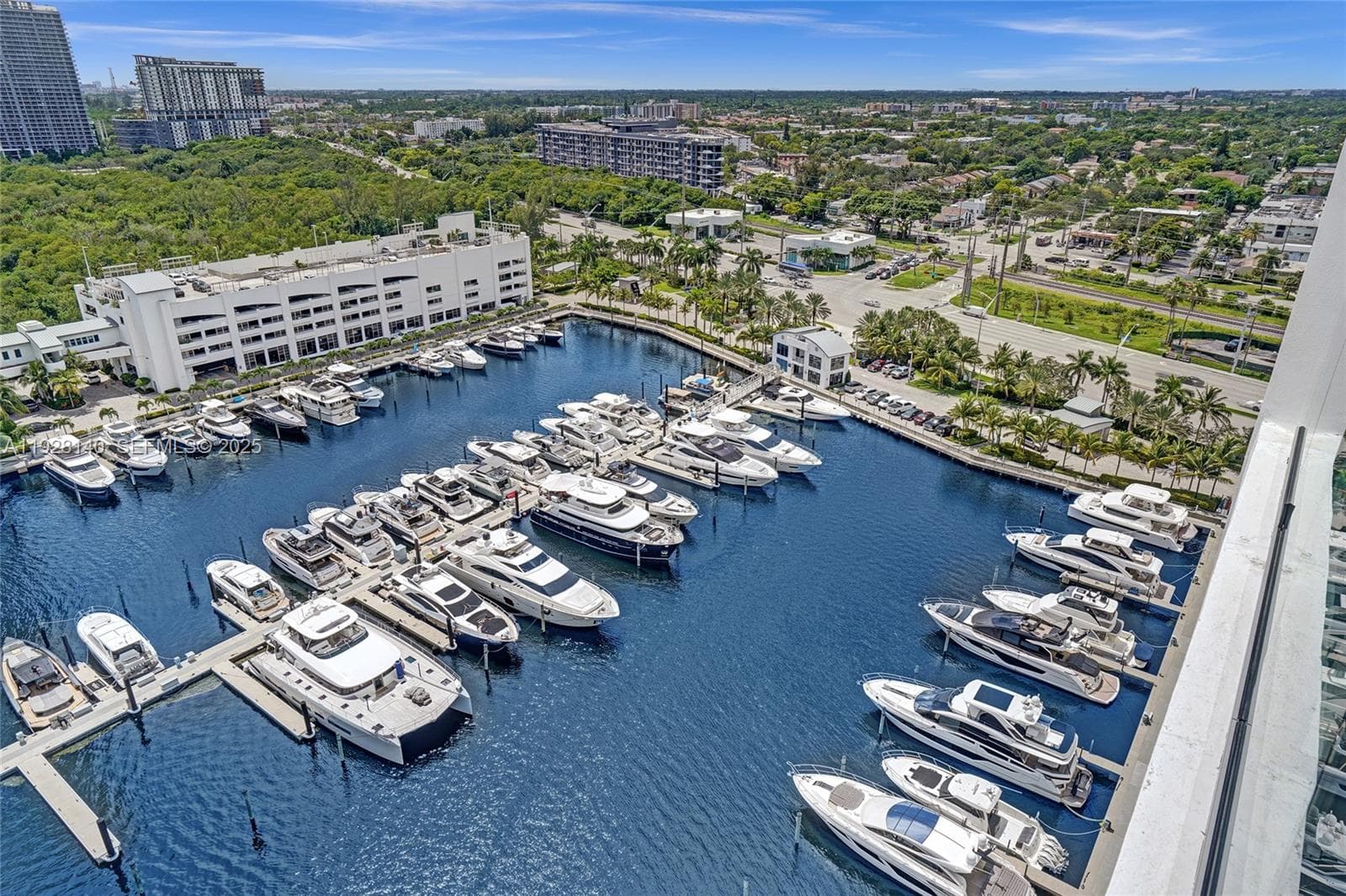 MARINA PALMS RESIDENCES · #2308 in North Miami Beach - Photo 37
