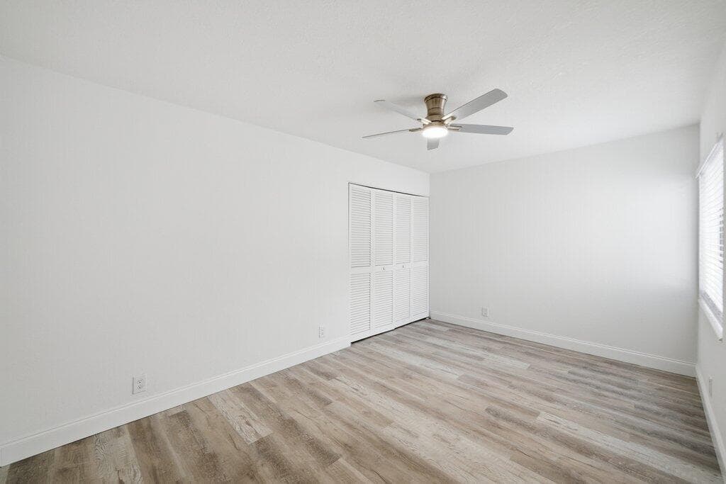 Guest Bedroom Closet