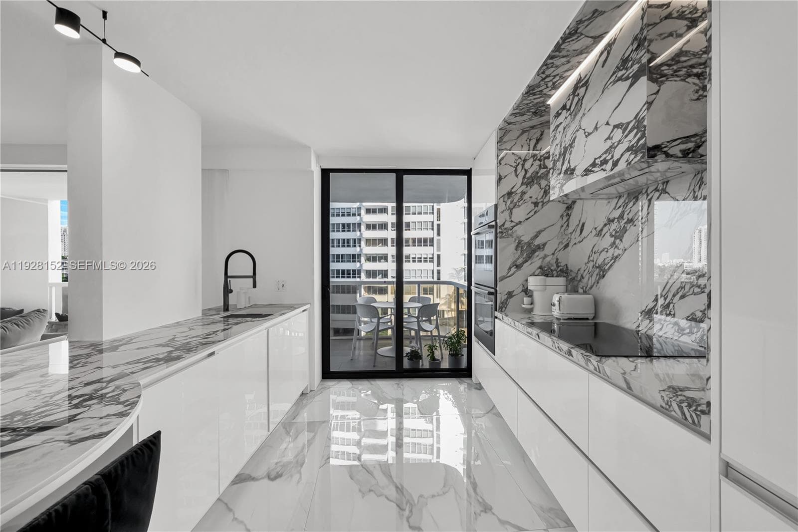 Nine Island Avenue · #609 in Miami Beach - Photo 3