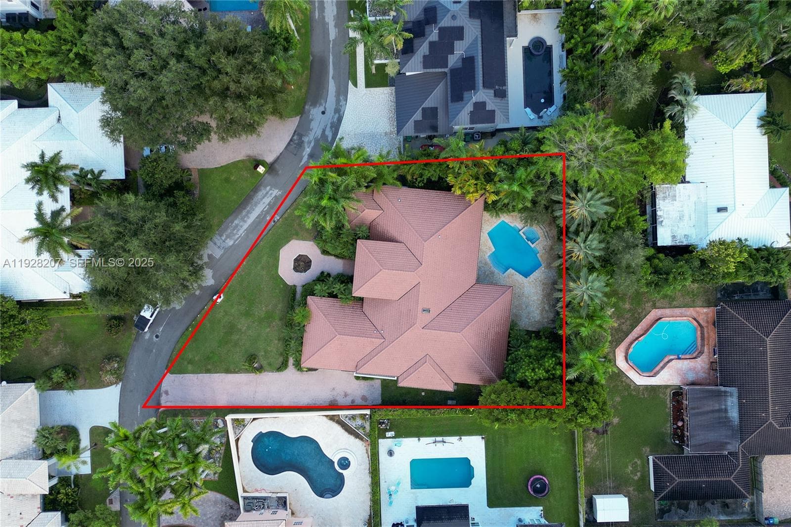 7440 SW 170th Ter #n/a photo 8