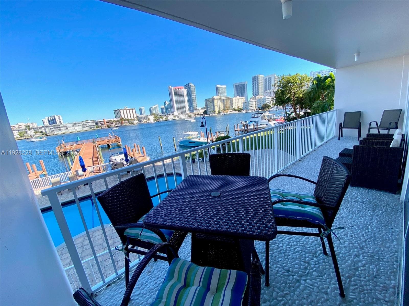 PARK LAYNE TOWERS · #6 in Hallandale Beach - Photo 18