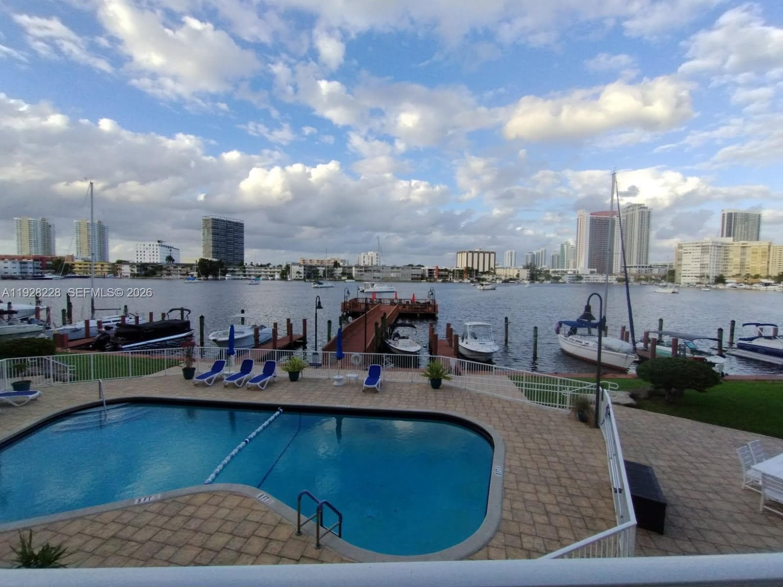 PARK LAYNE TOWERS · #6 in Hallandale Beach - Photo 19