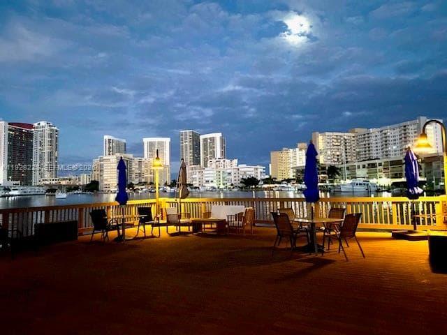 PARK LAYNE TOWERS · #6 in Hallandale Beach - Photo 25