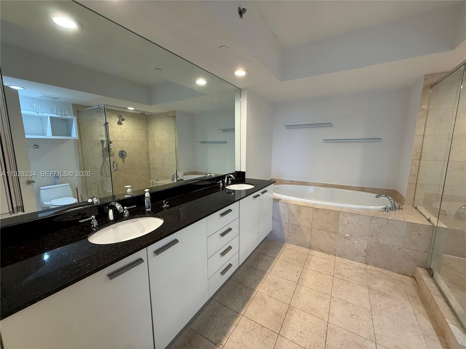 BEACH CLUB TWO · #3006 in Hallandale Beach - Photo 17