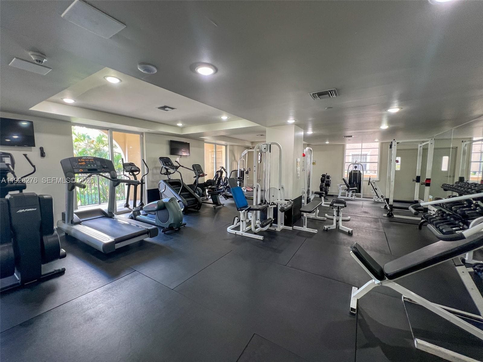 Las Olas By The River · #2303 in Fort Lauderdale - Photo 32