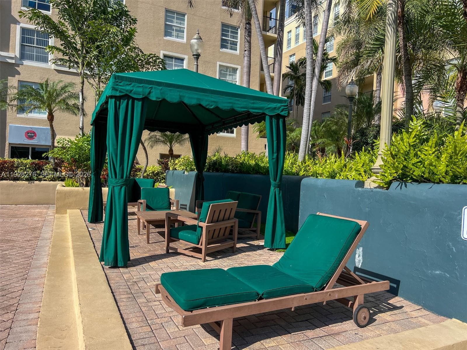 Las Olas By The River · #2303 in Fort Lauderdale - Photo 30