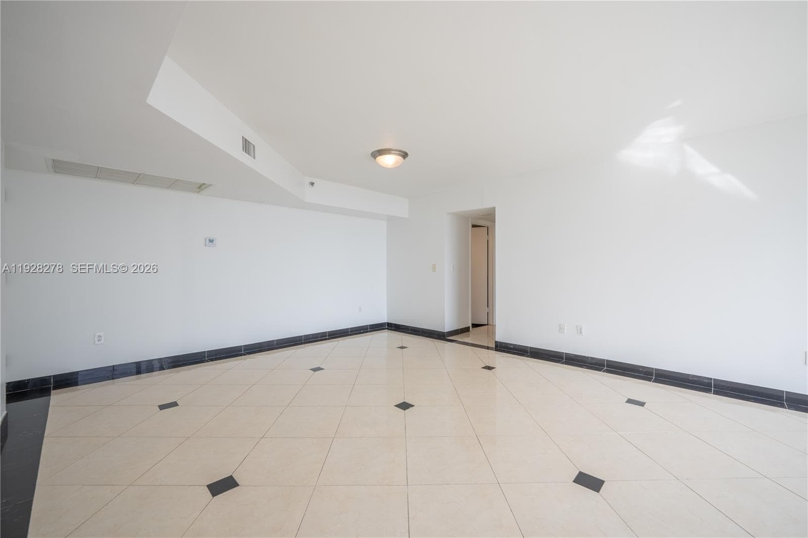 The Grand View · #906 in Miami Beach - Photo 18