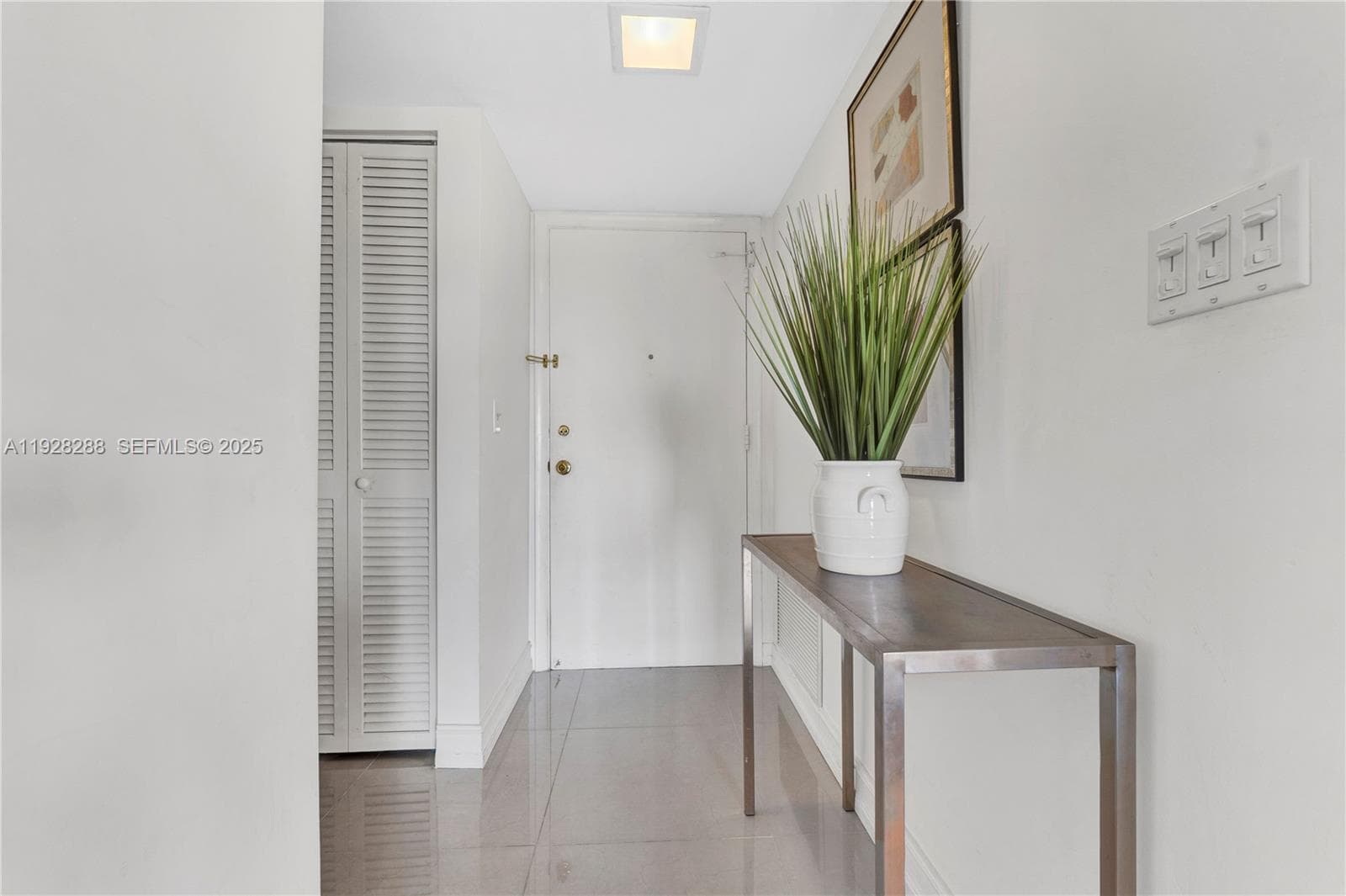 FAIRWAYS RIVIERA · #729 in Hallandale Beach - Photo 9