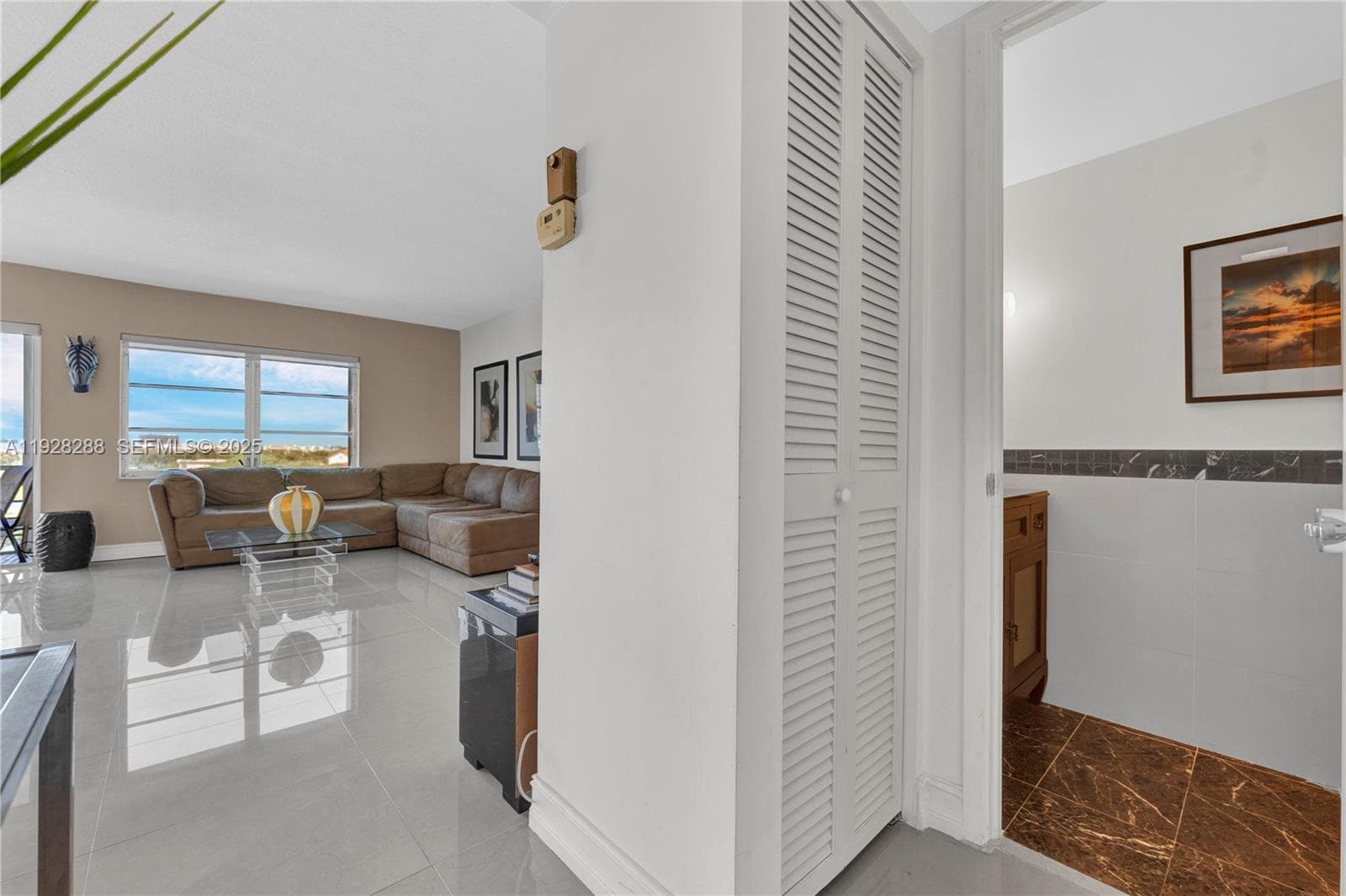 FAIRWAYS RIVIERA · #729 in Hallandale Beach - Photo 10