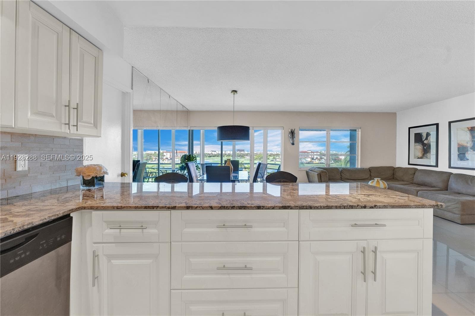 FAIRWAYS RIVIERA · #729 in Hallandale Beach - Photo 4