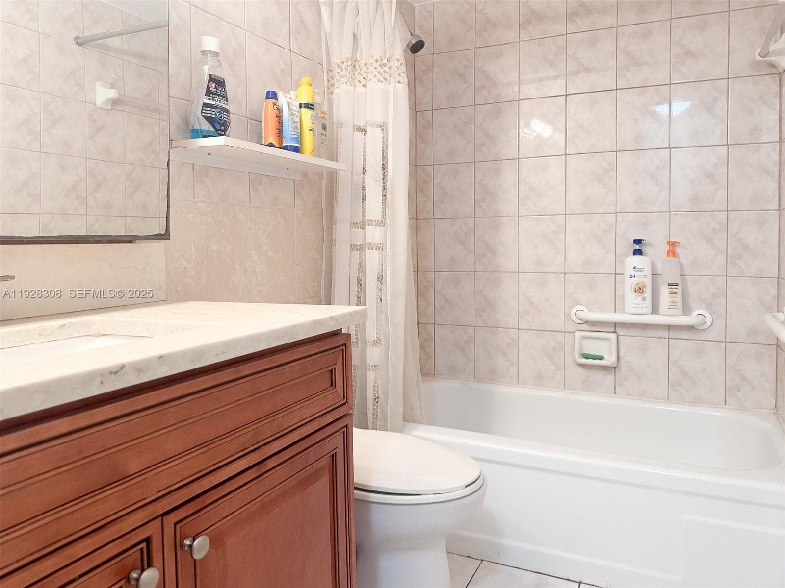 Paradise Villas Condo · #220-A in Hallandale Beach - Photo 12