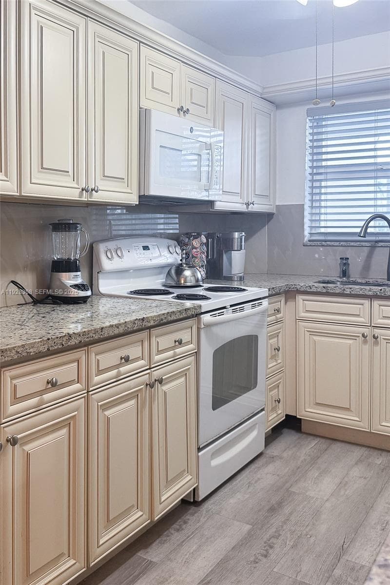 Paradise Villas Condo · #220-A in Hallandale Beach - Photo 20