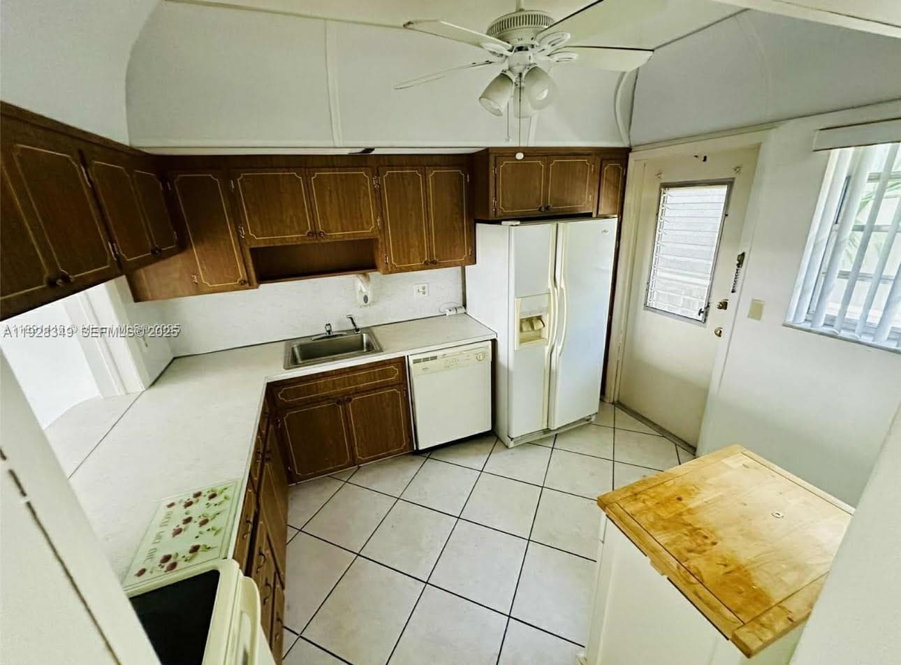THIRD GULFSTREAM GARDEN · #404G in Hallandale Beach - Photo 5