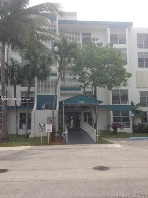 AVILA CONDO · #411 in Sunny Isles Beach - Photo 3