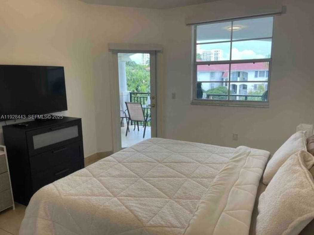 VILLAGE BY THE BAY · #9302 in Aventura - Photo 13