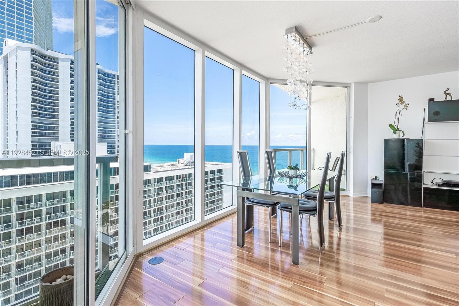 La Perla · #1507 in Sunny Isles Beach - Photo 2