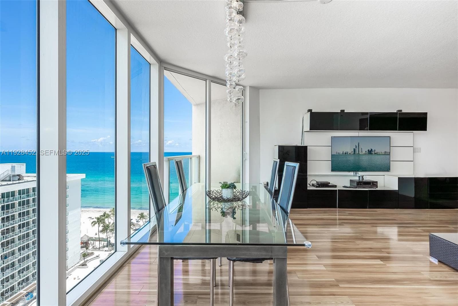 La Perla · #1507 in Sunny Isles Beach - Photo 1