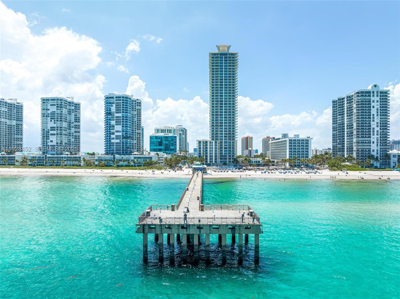 La Perla · #1507 in Sunny Isles Beach - Photo 25