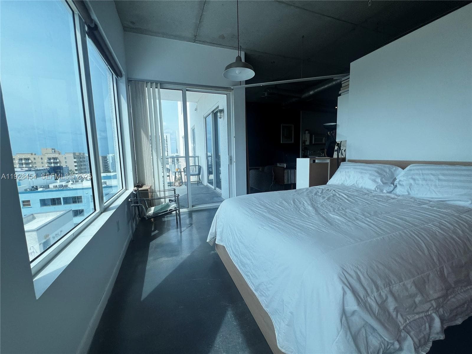 NEO CONDO NEO LOFT · #812 in Miami - Photo 17