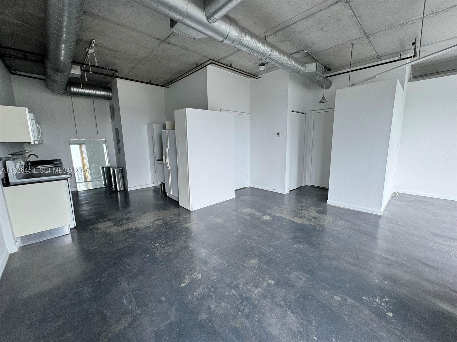 NEO CONDO NEO LOFT · #812 in Miami - Photo 7