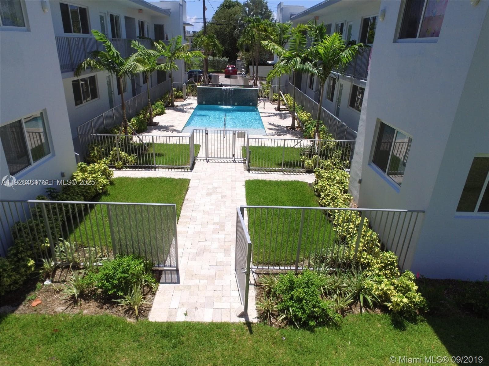 TEE TIME CONDO · #5 in Miami Beach - Photo 17