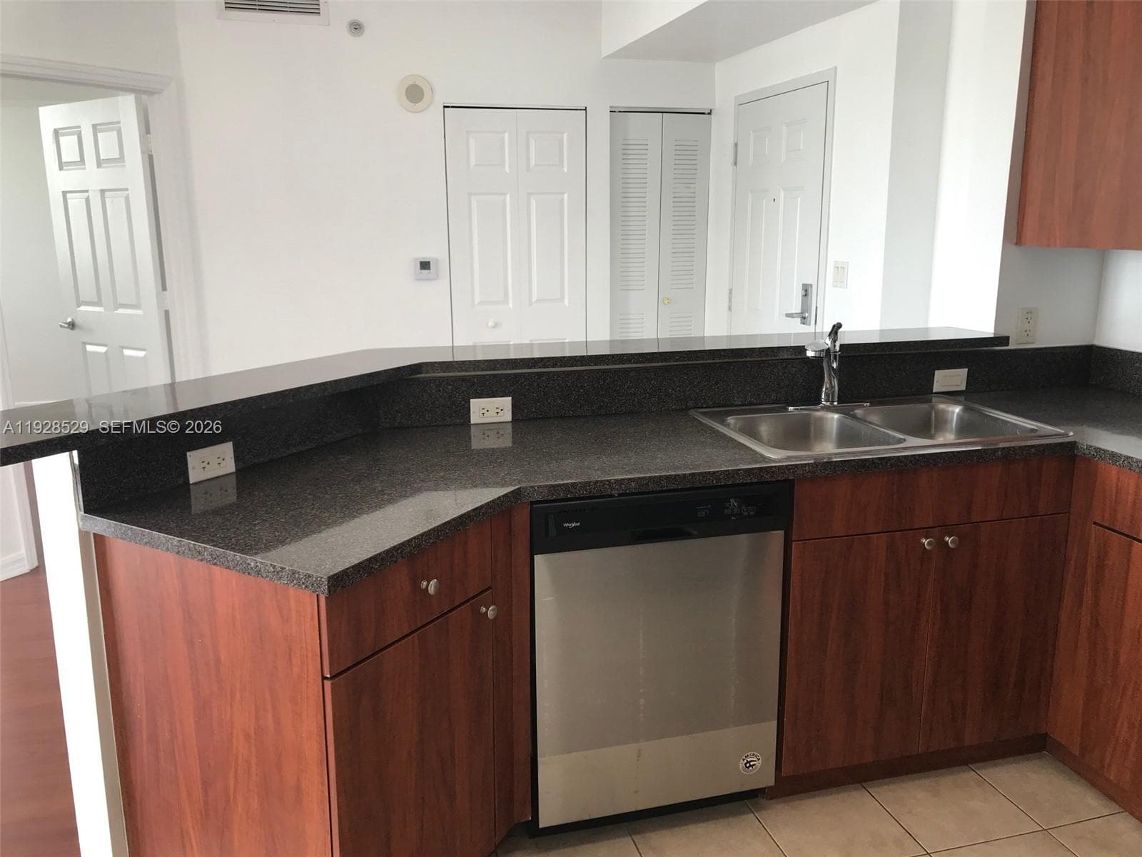 PARKVIEW AT BRICKELL COND · #802 in Miami - Photo 6